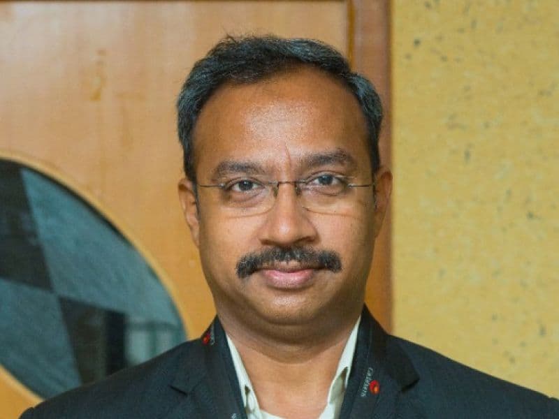 Shreyus Komarla